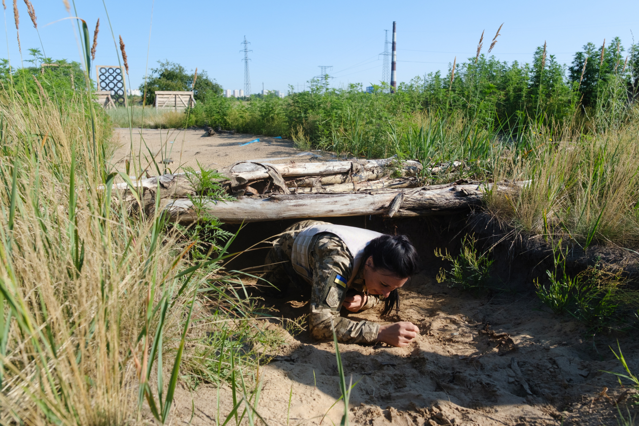 Вакансии для женщин в ВСУ. Где найти работу и как подготовиться к службе